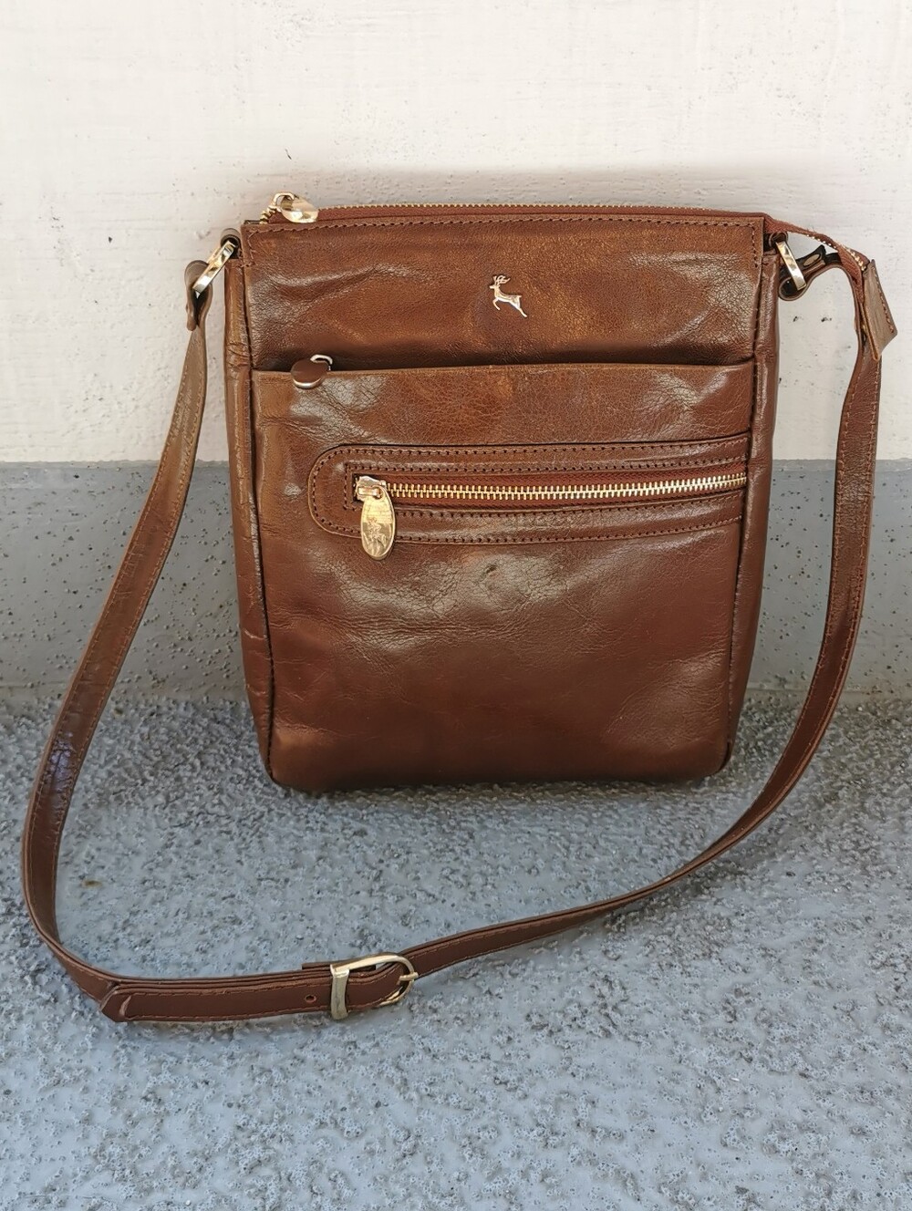 Ashwood Genuine Leather Crossbody Organizer Bag Brown Stag Logo